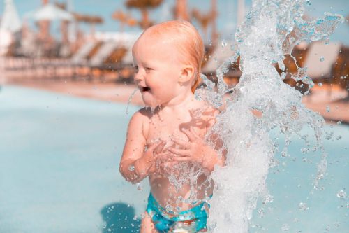 Kleines ABC der Schwimmbadtechnik – Luftsprudler Kleines ABC der Schwimmbadtechnik - Luftsprudler.